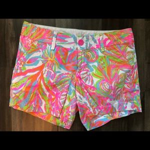 Lilly Pulitzer Callahan shorts size2!